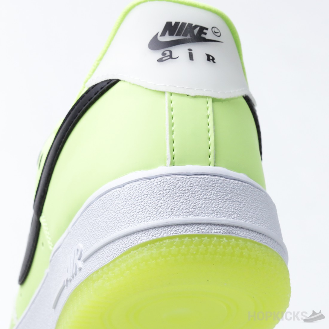 nike air force 1 have a nike day glow